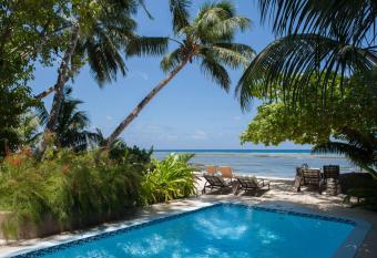 Le Repaire - Boutique Hotel & Restaurant has Balcony rooms