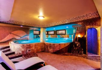 Hotel Delle Nazioni has Balcony rooms