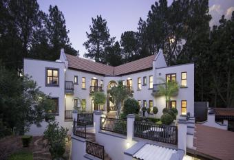 Bohemian House - Pretoria allows 18 year olds to book a room