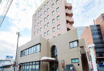 Select Inn Hamamatsu Ekimae has Smoking rooms
