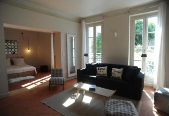 Les Chambres d Andrea has Balcony rooms