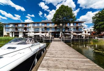 Tiffi Boutique Hotel has Balcony rooms