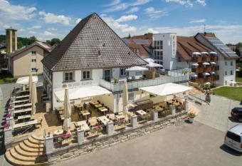 Bodensee-Hotel Kreuz has Balcony rooms