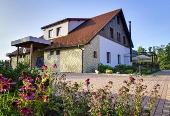 Resort Orsino has Balcony rooms