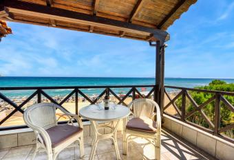 Troulis Apartments has Balcony rooms