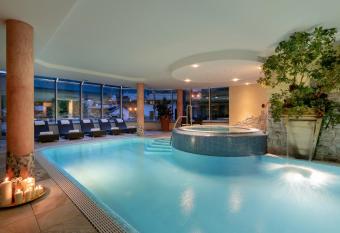 Hotel Belvedere has Balcony rooms