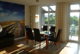 Fuchs und Elster has Balcony rooms