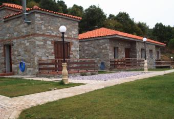 916 Mountain Resort has Balcony rooms