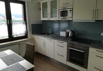 Ferienwohnung Wichtelgarten has Balcony rooms