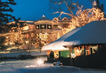 Mirror Lake Inn Resort and Spa allows 18 year olds to book a room