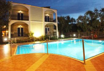 Villa Elia has Balcony rooms