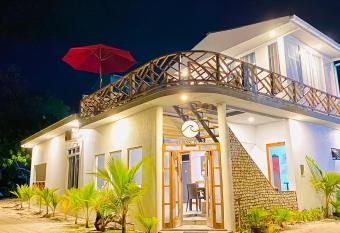 String Wave Maldives has Balcony rooms