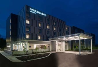 SpringHill Suites by Marriott Indianapolis Westfield allows 18 year olds to book a room