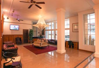 Astor Metropole Hotel allows 18 year olds to book a room