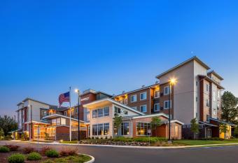 Residence Inn by Marriott Portland Vancouver allows 18 year olds to book a room