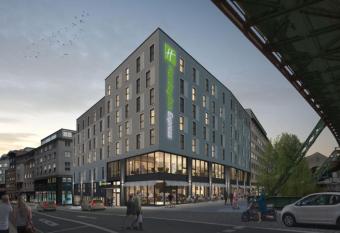 Holiday Inn Express - Wuppertal - Hauptbahnhof, an IHG Hotel allows 18 year olds to book a room