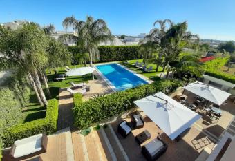 Le Murge Del Salento b&b Affittacamere Appartamenti has Balcony rooms