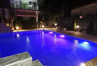 Lile Pestani Accommodation has Balcony rooms