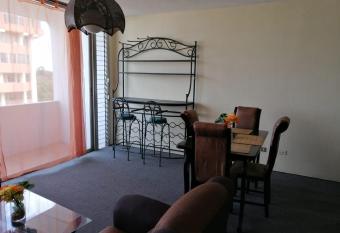 Apartamento 1007 Cortijo Reforma zona 9 has Balcony rooms