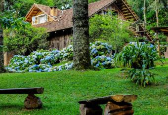 Rancho do Lucas - Cabana e Chal   allows 18 year olds to book a room