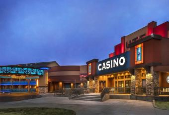 Ute Mountain Casino Hotel has Balcony rooms