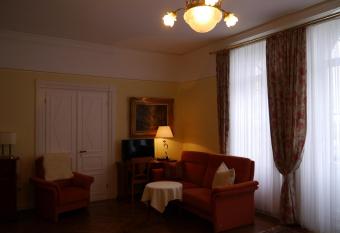 Hotel Villa Keller has Balcony rooms