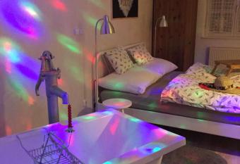 Vikt  ria Inn Tihany has Balcony rooms