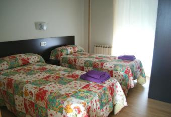 C  lfred Zona comercial has Balcony rooms