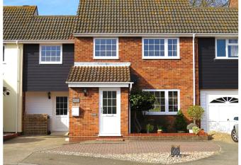Poplars has Balcony rooms