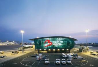 Airport Residence has Balcony rooms