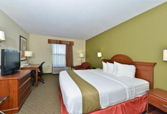 Best Western Rayne Inn has Smoking rooms