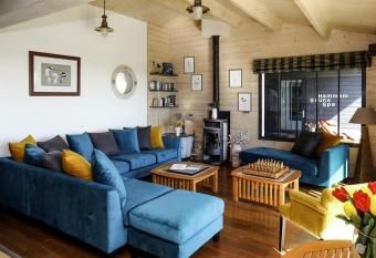 H  tel Les Vignes de la Chapelle,  has Balcony rooms