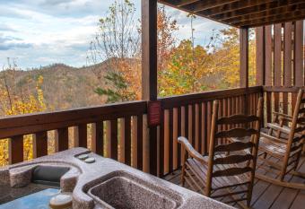 A Mountain View has Balcony rooms