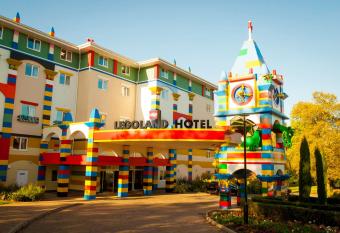 LEGOLAND(R) Windsor Resort allows 18 year olds to book a room