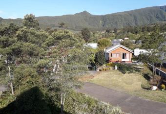 Villa Cam  lias allows 18 year olds to book a room