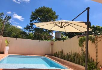 Colibr   Hostel has Balcony rooms