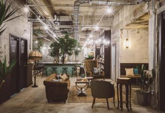 Yanbaru Hostel has Balcony rooms