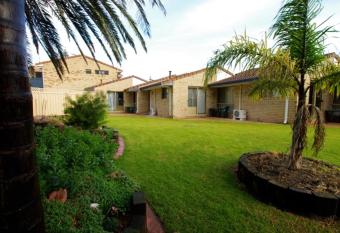 Esperance Beachfront Resort allows 18 year olds to book a room