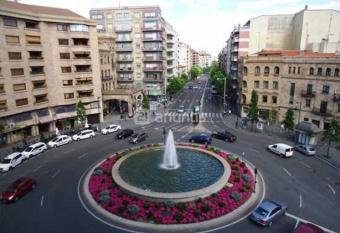 APARTAMENTOS SALAMANCA PUERTA ZAMORA, Centro, Wifi, 2 habitaciones, Parking allows 18 year olds to book a room