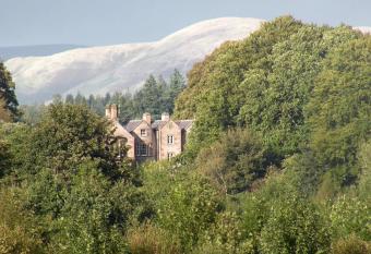 Nithbank Country Estate 5 Star GOLD allows 18 year olds to book a room