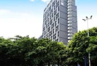 Nuomo Times You Apartment allows 18 year olds to book a room