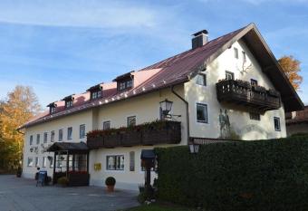 Landgasthof zum Papyrer has Balcony rooms