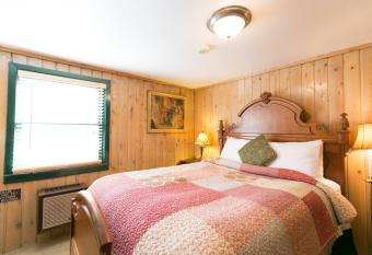 Silver Fork Lodge & Restaurant allows 18 year olds to book a room