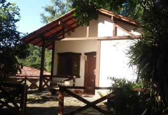 Cheiro de Mata Pousada e Restaurante Ltda allows 18 year olds to book a room