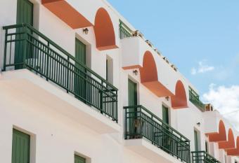 Ageri Hotel has Balcony rooms