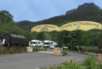 Campingplatz am Treidlerweg allows 18 year olds to book a room