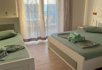 Wave n  Sea Apartments allows 18 year olds to book a room