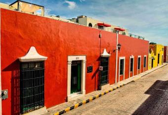 H177 Hotel allows 18 year olds to book a room