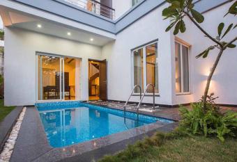 StayVista at Villa Esencia allows 18 year olds to book a room