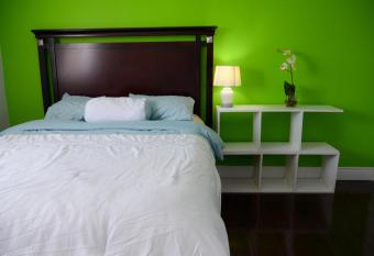 Affordable bedroom near Fanshawe and London Airport allows 18 year olds to book a room